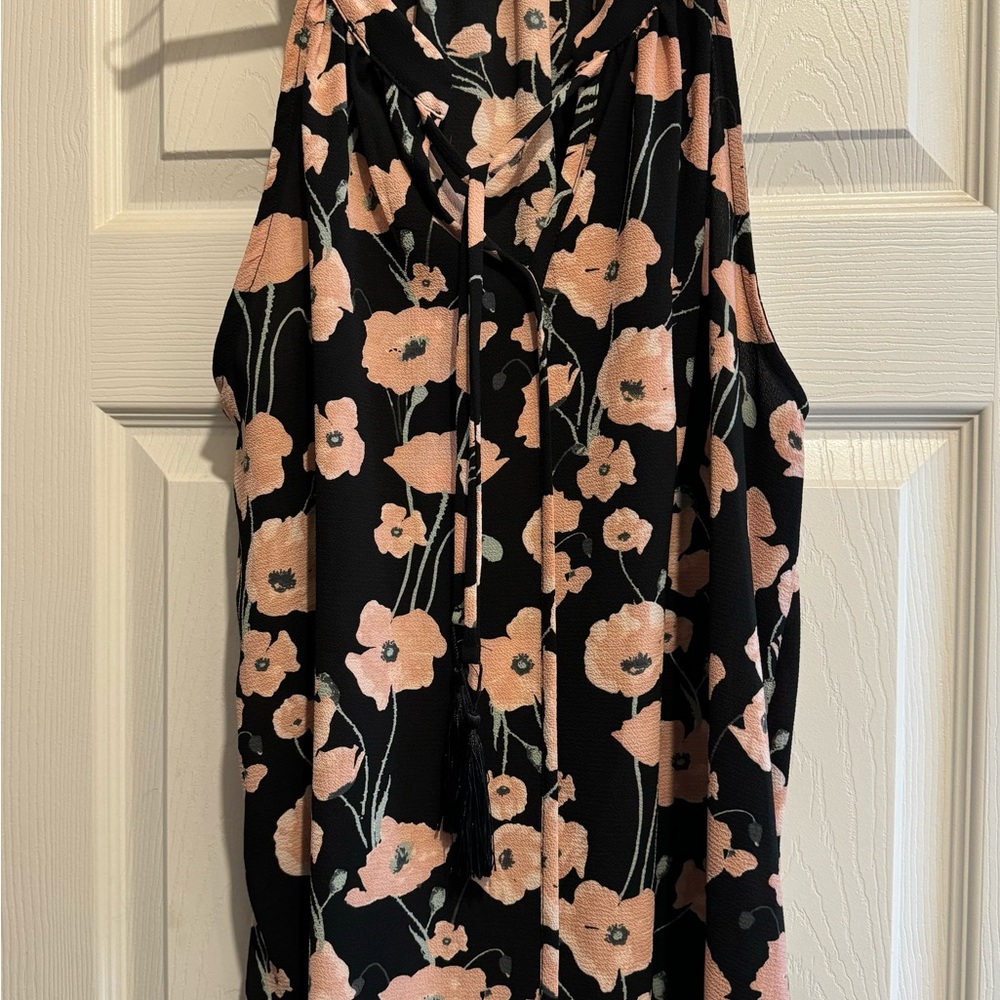 Lemon Tart. Beautiful sleeveless floral blouse.  Peachy apricot and black.